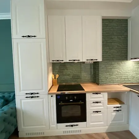 Classic And New Brand San Stefano 9 Apartment Warna